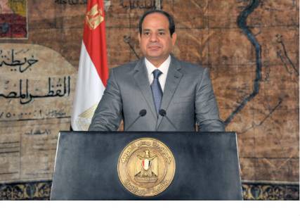 السيسي يوضح حقيقة إرسال قوات برية لليمن